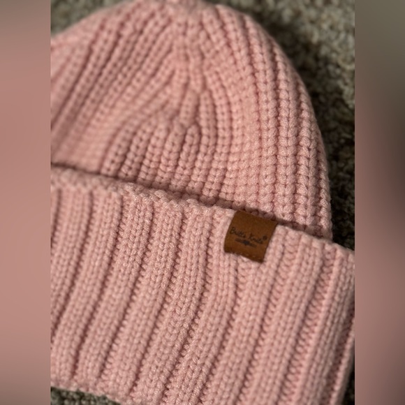 NWOT Pink Beanie - Picture 3 of 3